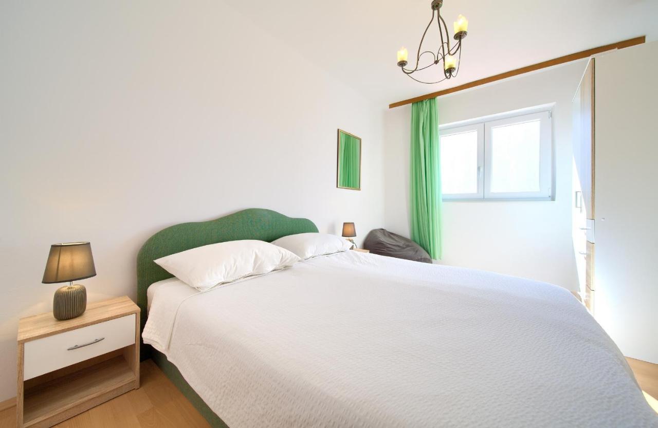 Apartment Drazana Krk Island Ngoại thất bức ảnh